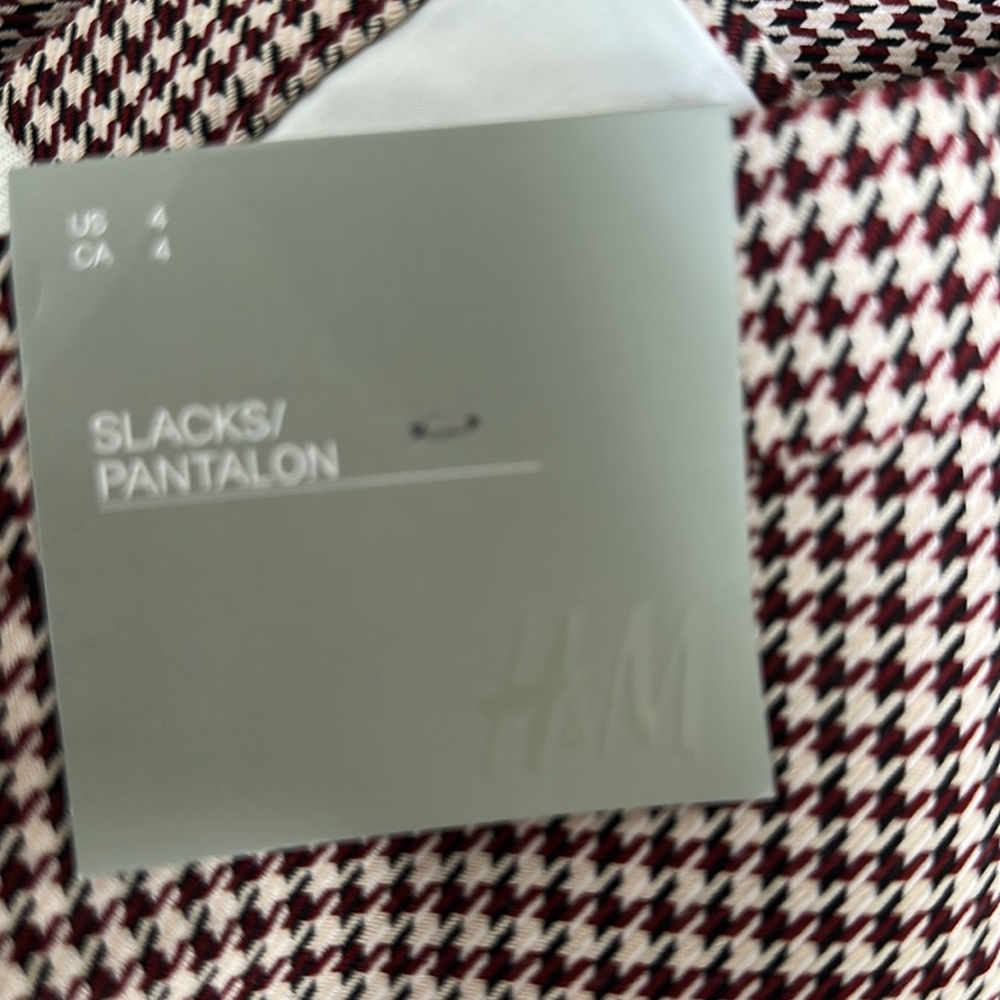 H&M slacks. - Picture 4 of 4